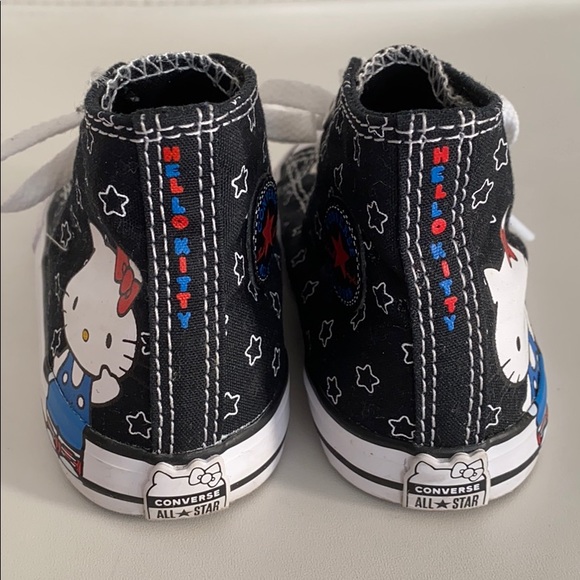 Hello Kitty Hi-Top Converse - Picture 5 of 7